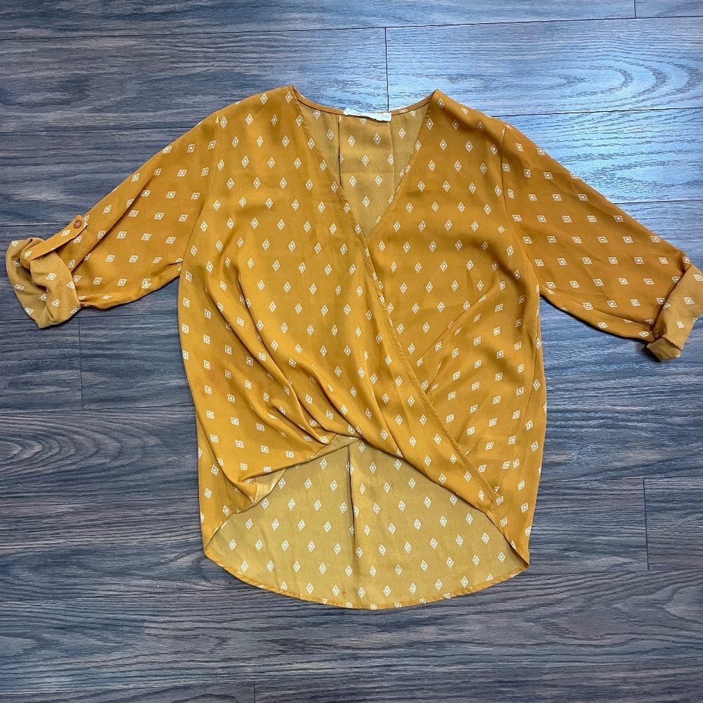 LUSH CROSSOVER BLOUSE SZ XS